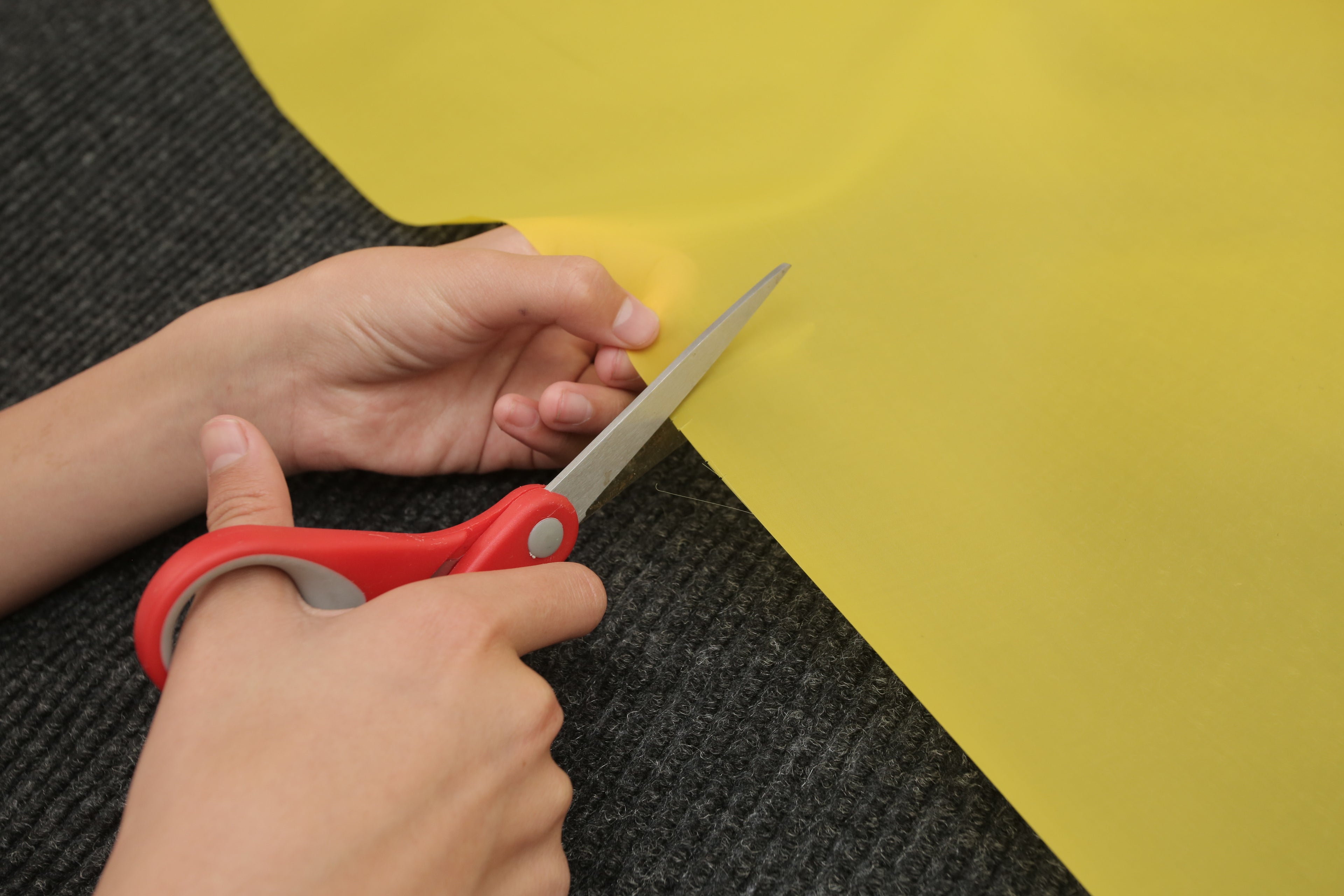 200 Mesh Yellow Polyester Screen Printing Mesh Roll 63" x 43 yard